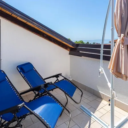 Apartment Awesome In With Wifi Kostrena