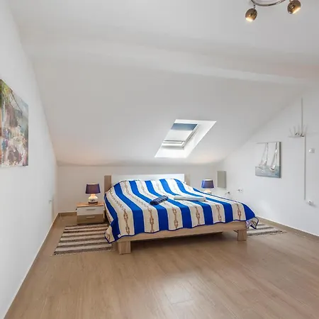 Apartment Awesome In With Wifi Kostrena