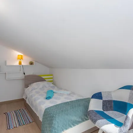 Apartment Awesome In With Wifi *